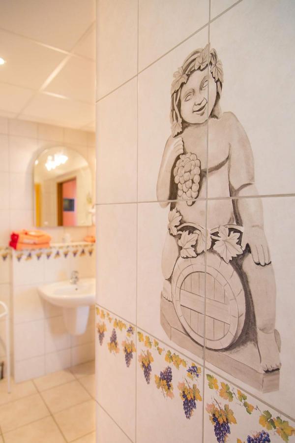 Domaine Bacchus Bed and Breakfast Reuil-sur-Marne Εξωτερικό φωτογραφία